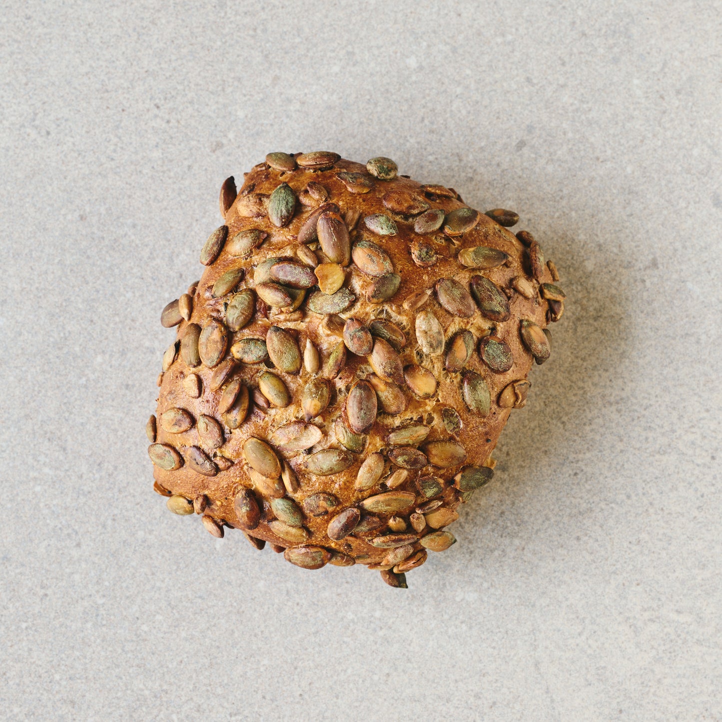 Kürbiskernbrötchen – knusprig, saftig, aromatisch