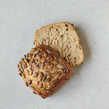 Kürbiskernbrötchen – knusprig, saftig, aromatisch