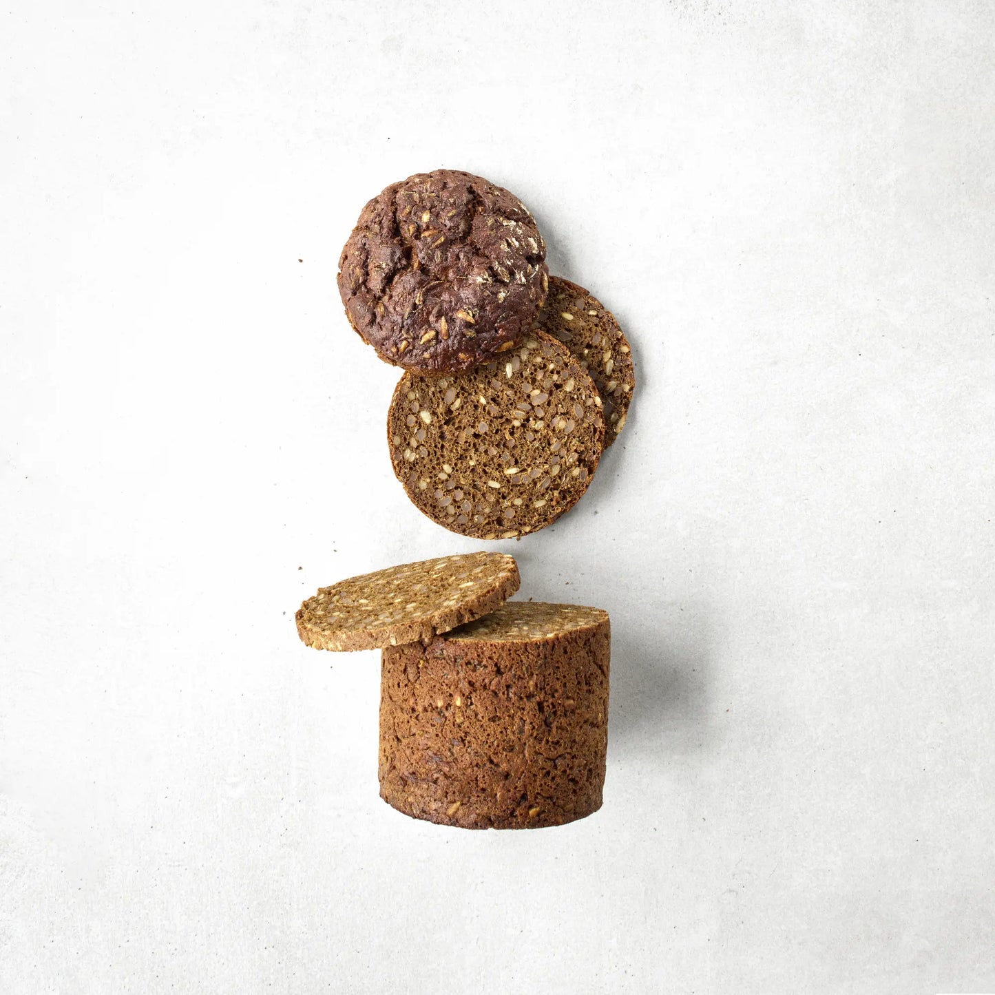 Roggen-Schwarz-Brot – intensiv, saftig, vollwertig